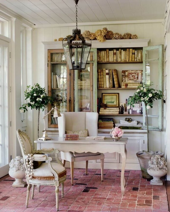 Vintage-Stil-Schrank