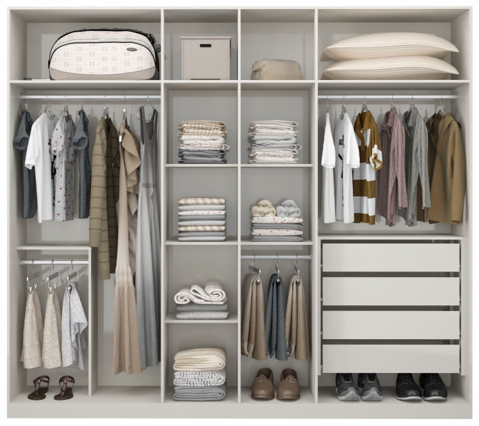 Kleiderschrank mit 3 Abschnitten