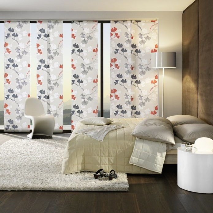 Japanische Paneele im Schlafzimmer