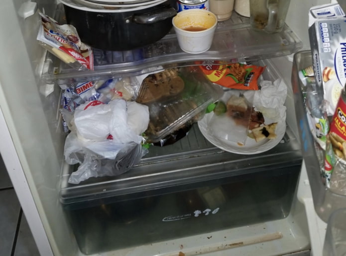 Unangenehmer Geruch im Kühlschrank – So beseitigen Sie ihn einfach und unkompliziert