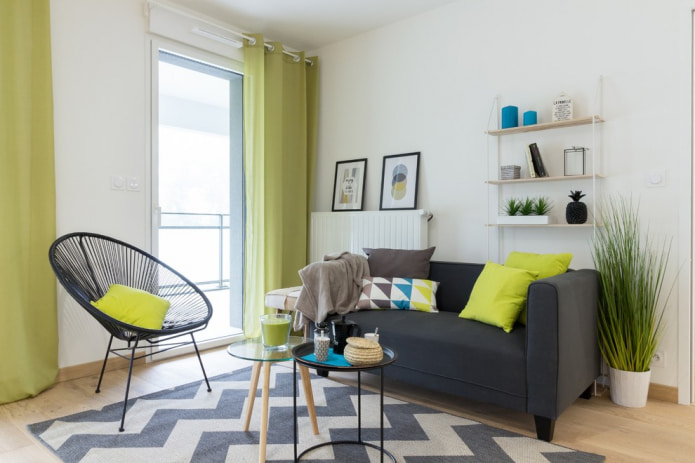 grüne Vorhänge im Wohnzimmer