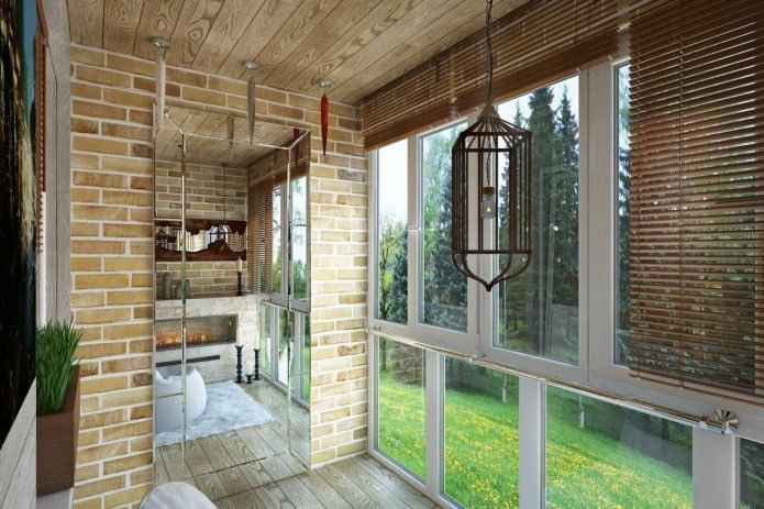 Spiegelmodell im Balkoninnenraum
