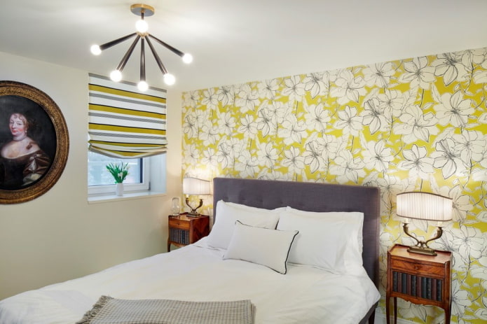 Tapete mit Blumen im Schlafzimmer