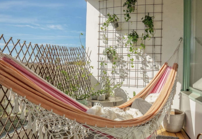 Hängematte auf dem Balkon