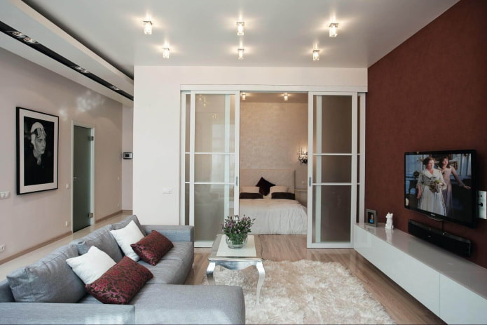 Schlafzimmer hinter Schiebetüren